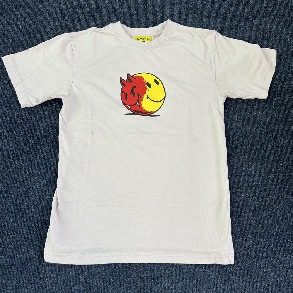Market Smiley Devil Face Shirt Mens Small‎ Pink Graphic Tee T-Shirt Streetwear